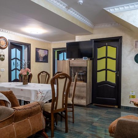 Casa Nicolas Buşteni Dış mekan fotoğraf